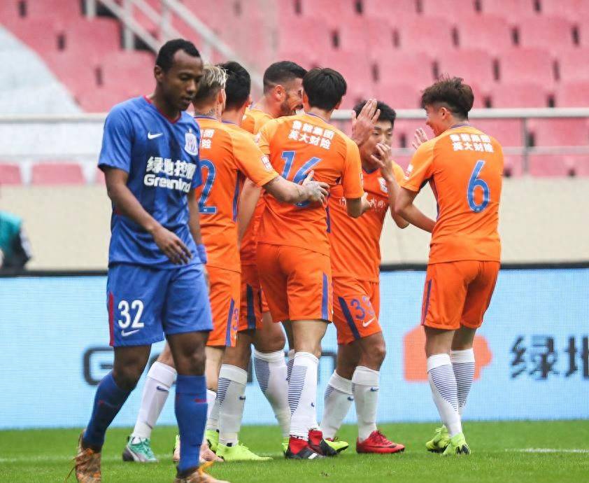 包含山东鲁能换下两名主力球员,提示有退役可能的词条 包含山东鲁能换下两名主力球员,提示有退役可能的词条