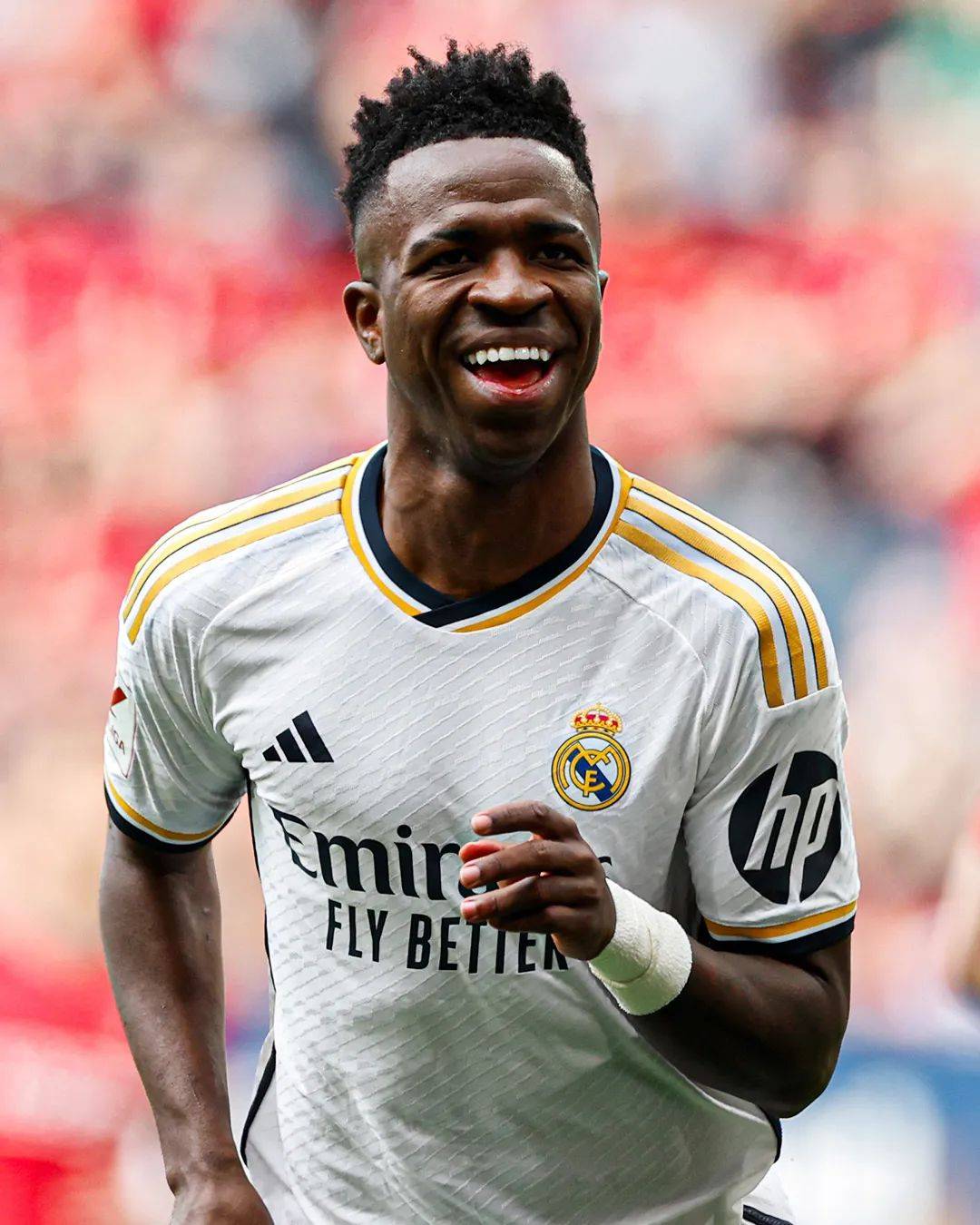 皇家马德里大胜奥萨苏纳，积分榜居高位的简单介绍